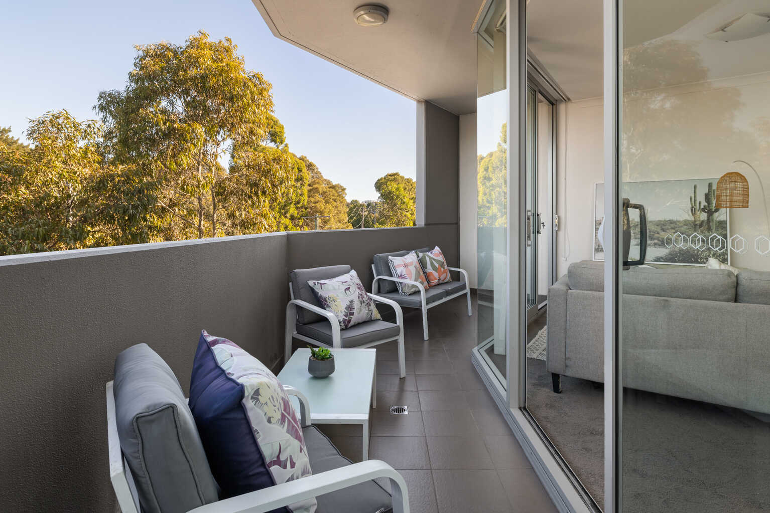 308/9-11 Wollongong Road Arncliffe