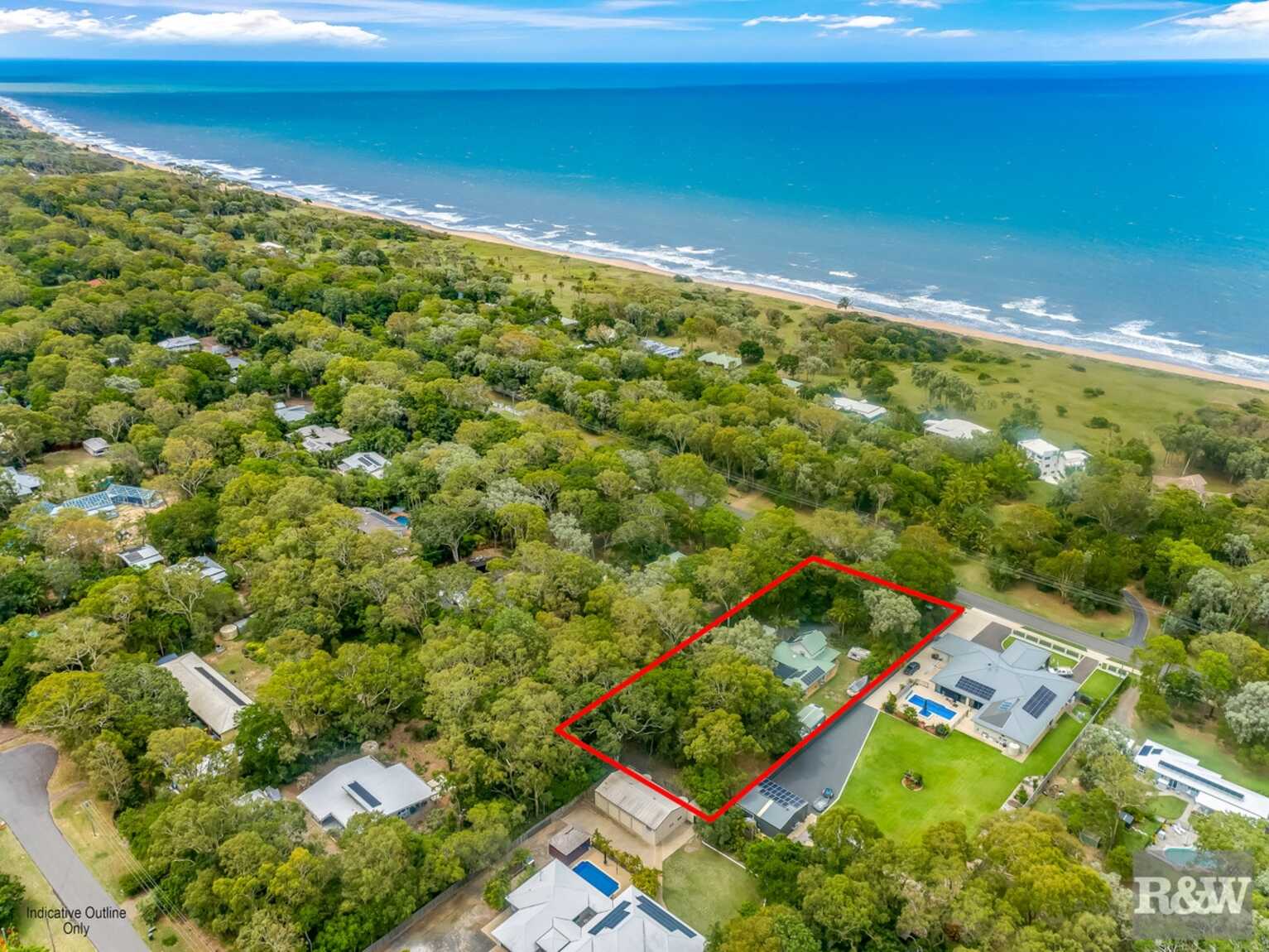 147 Sylvan Drive Moore Park Beach 147 Sylvan Drive Moore Park Beach