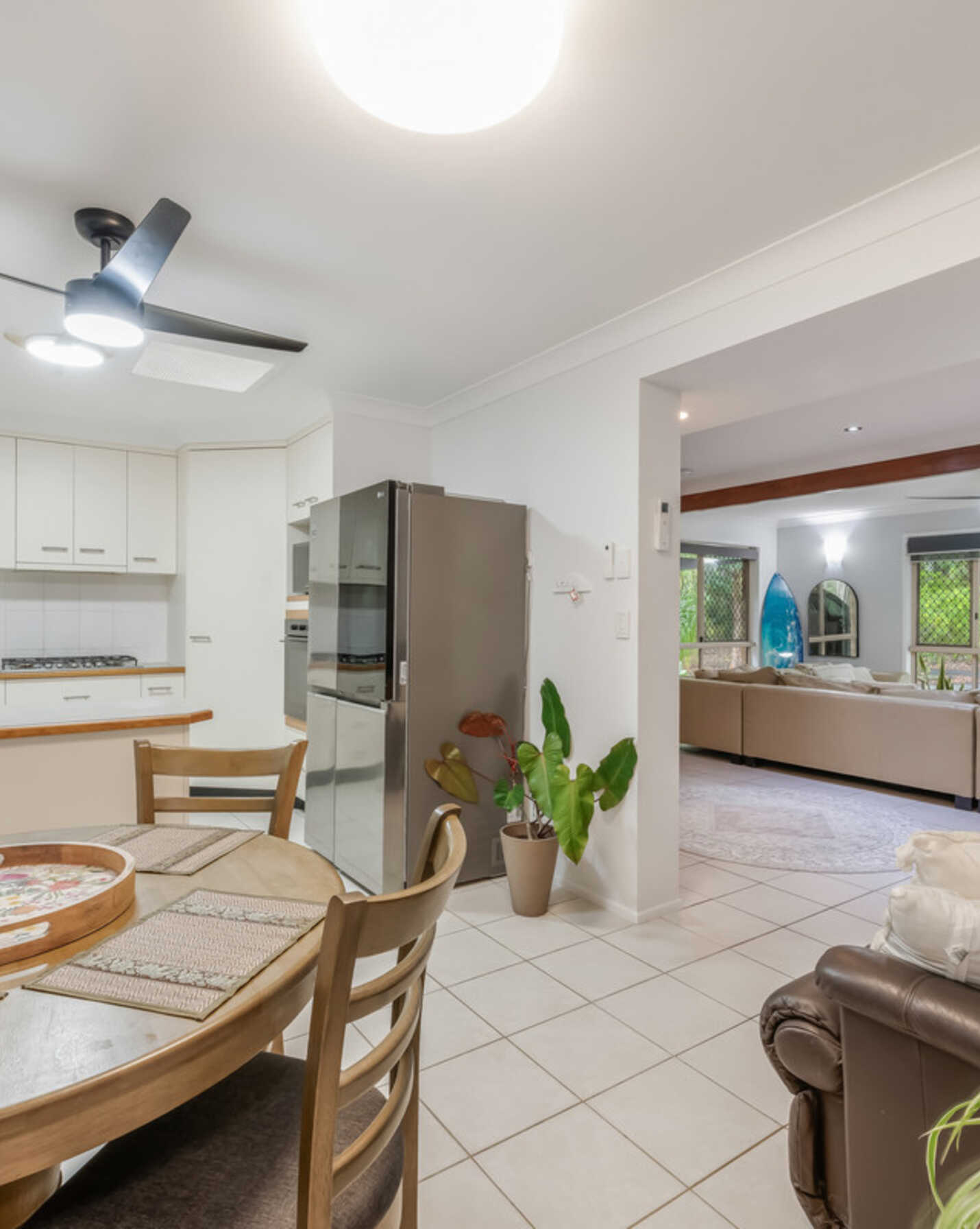 147 Sylvan Drive Moore Park Beach, Beach - Thumbnail 4
