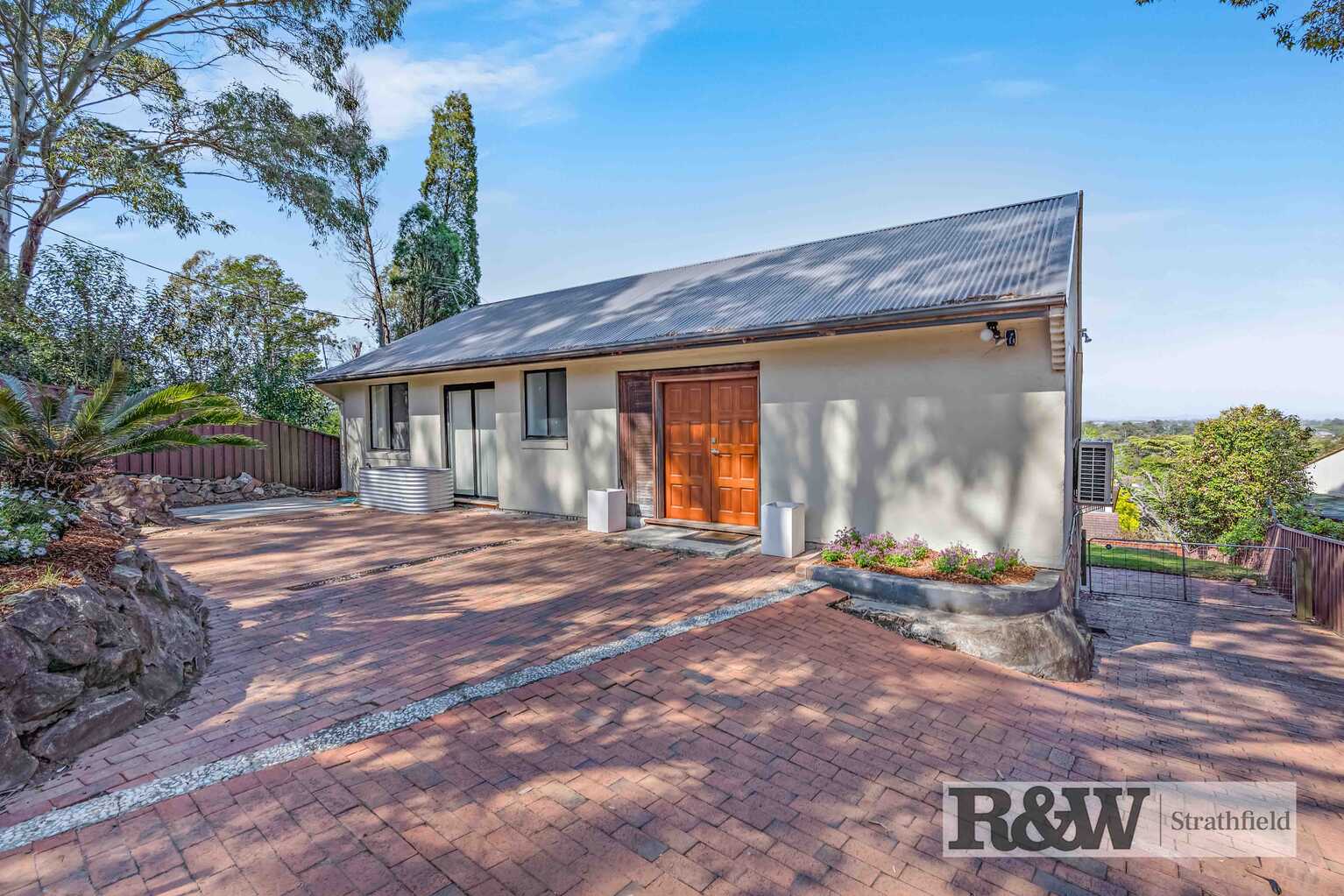 389 OLD NORTHERN RD Castle Hill 389 OLD NORTHERN RD Castle Hill