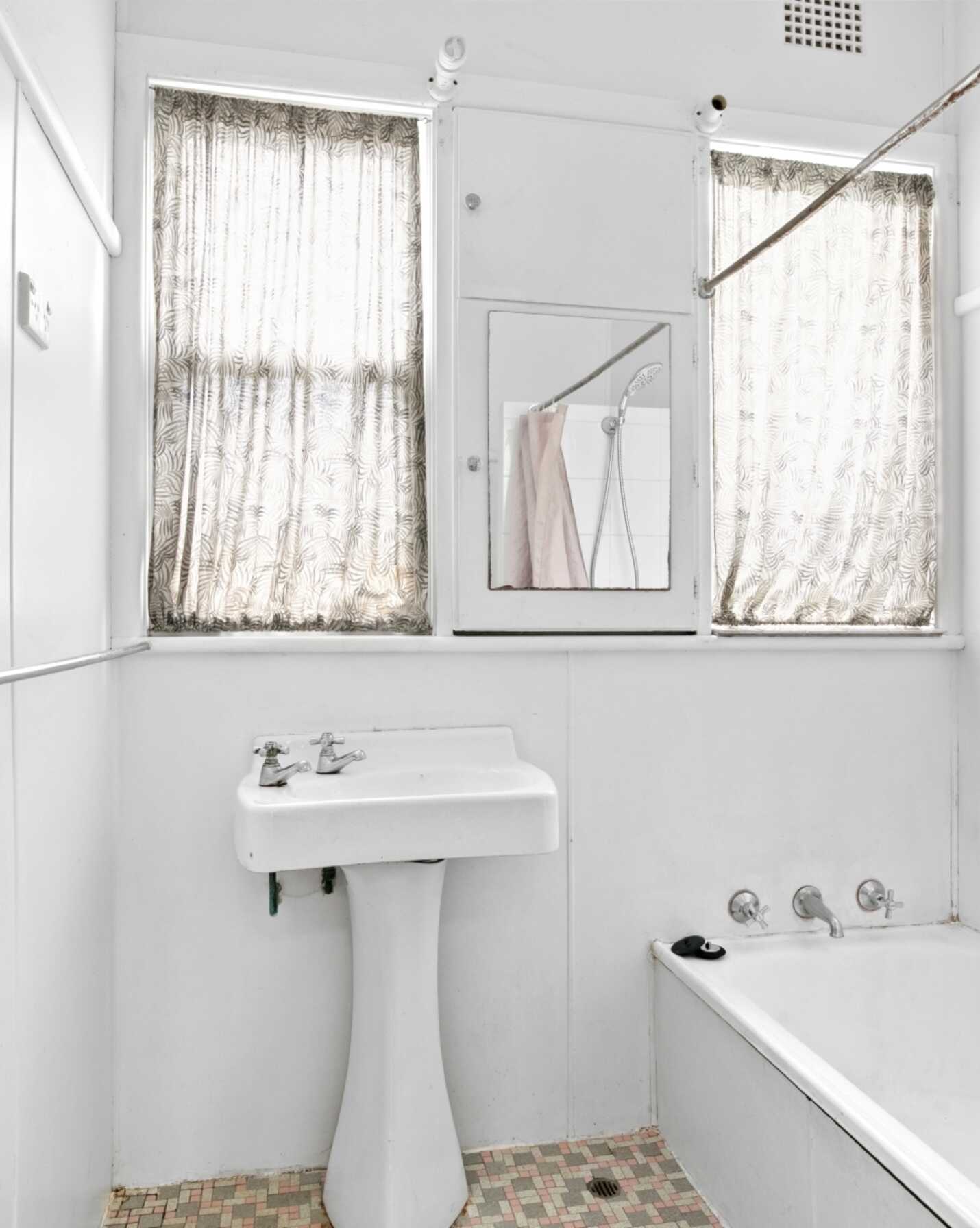 55 Neptune Street Umina Beach, Beach - Thumbnail 5