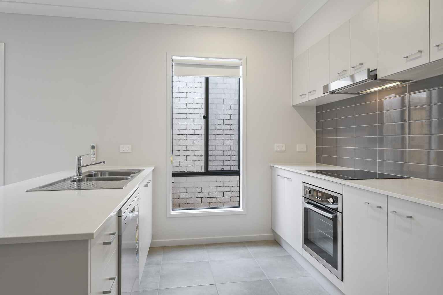 40 Mundaring Way Spring Mountain