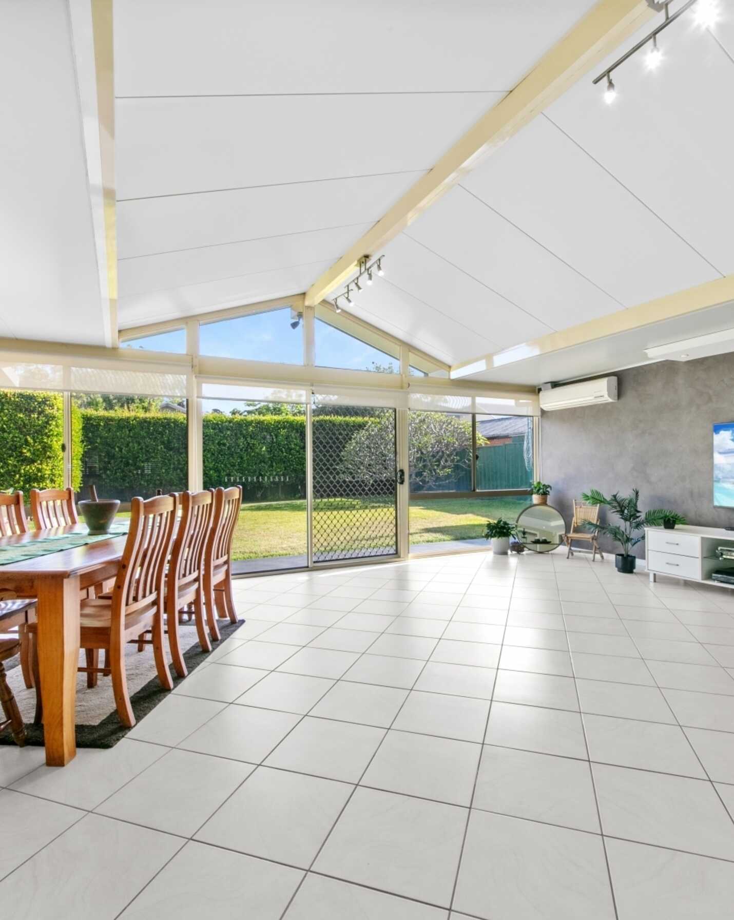 44 Hobart Avenue Umina Beach, Beach - Thumbnail 6