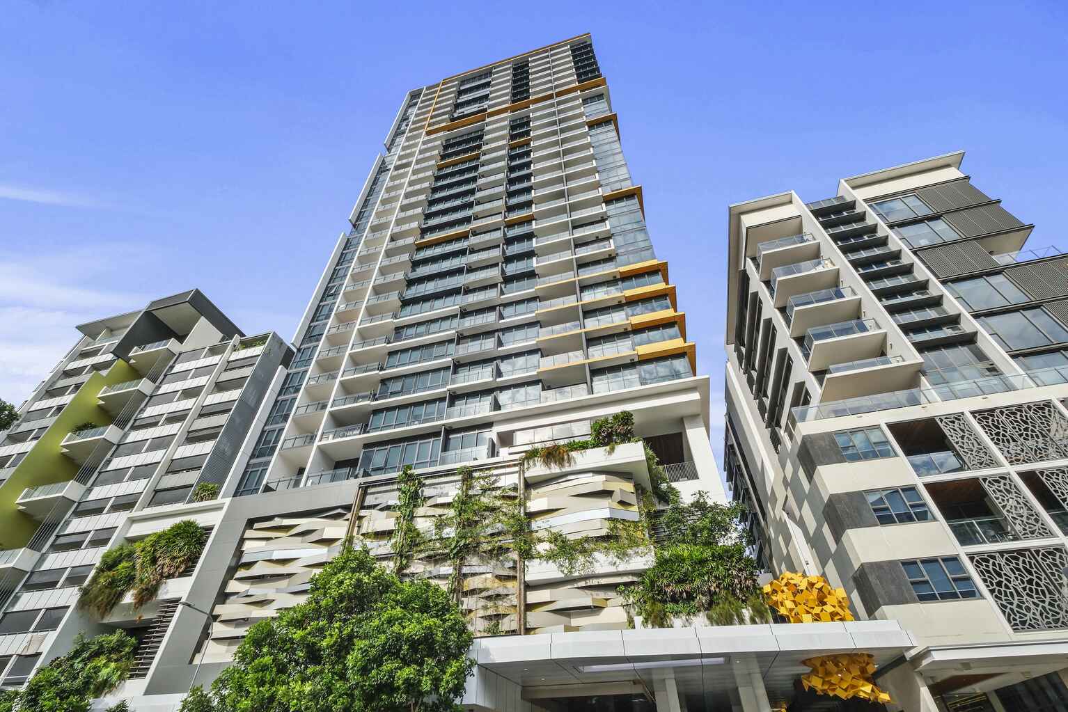 404/19 Hope Street South Brisbane 404/19 Hope Street South Brisbane