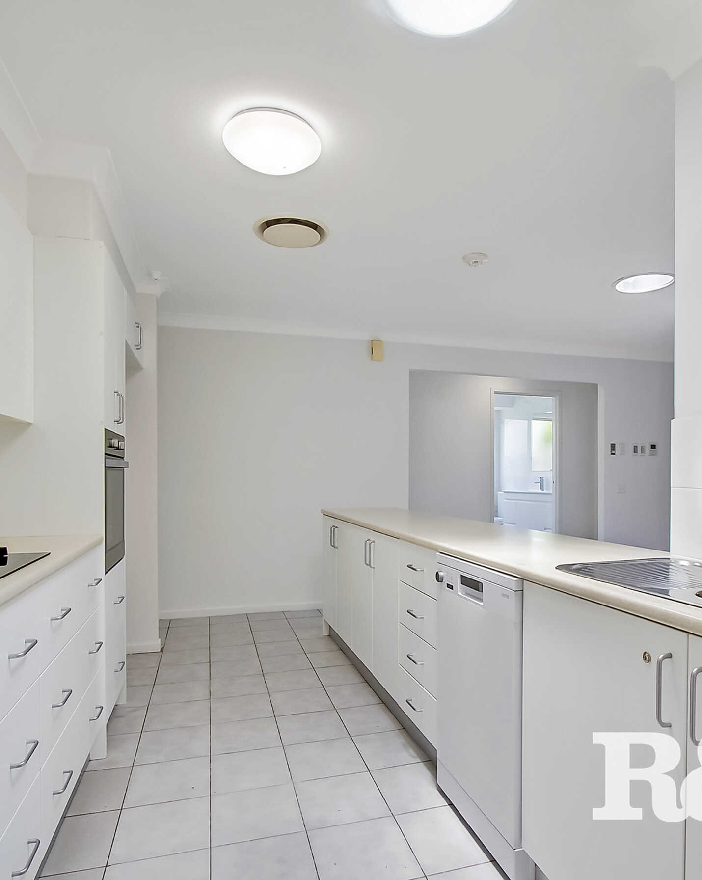 6 Bluebird Road Cranebrook, Cranebrook - Thumbnail 2