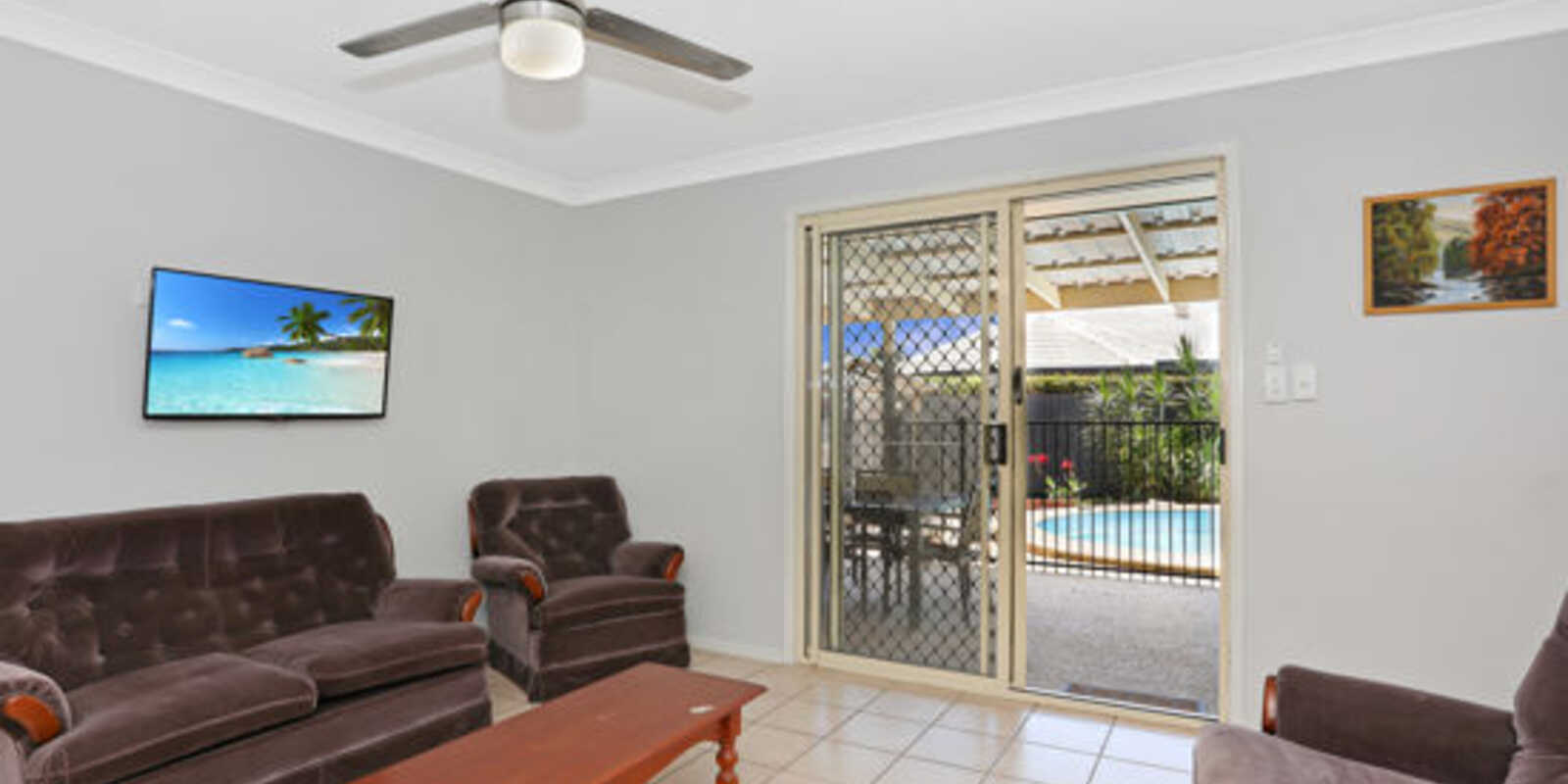 12 Queenscliff Court Sandstone Point 12 Queenscliff Court Sandstone Point