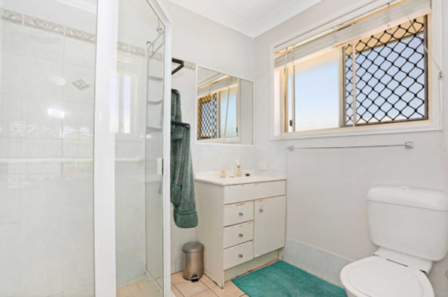 12 Queenscliff Court Sandstone Point 12 Queenscliff Court Sandstone Point