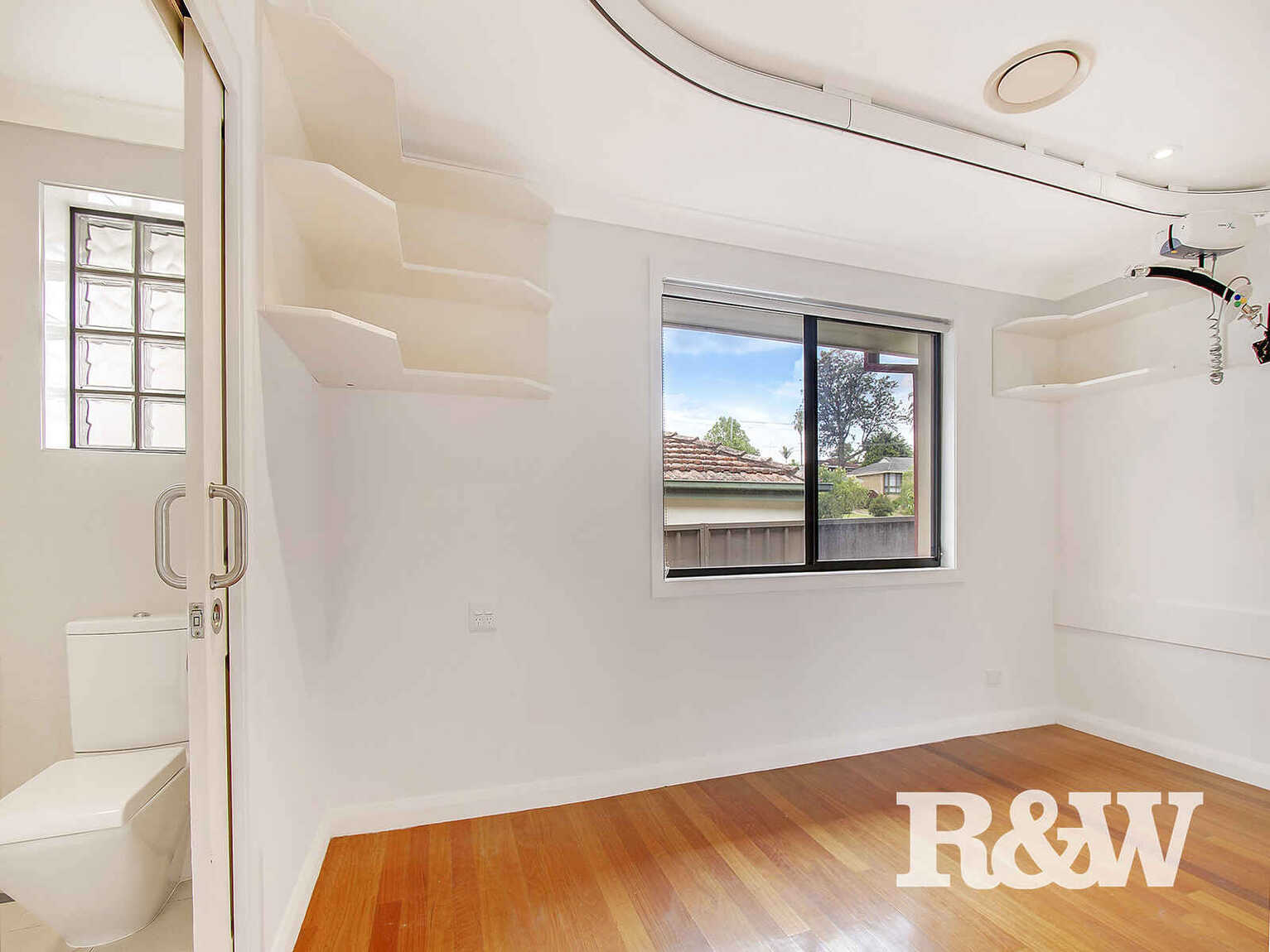 4 Deeside Avenue Baulkham Hills 4 Deeside Avenue Baulkham Hills