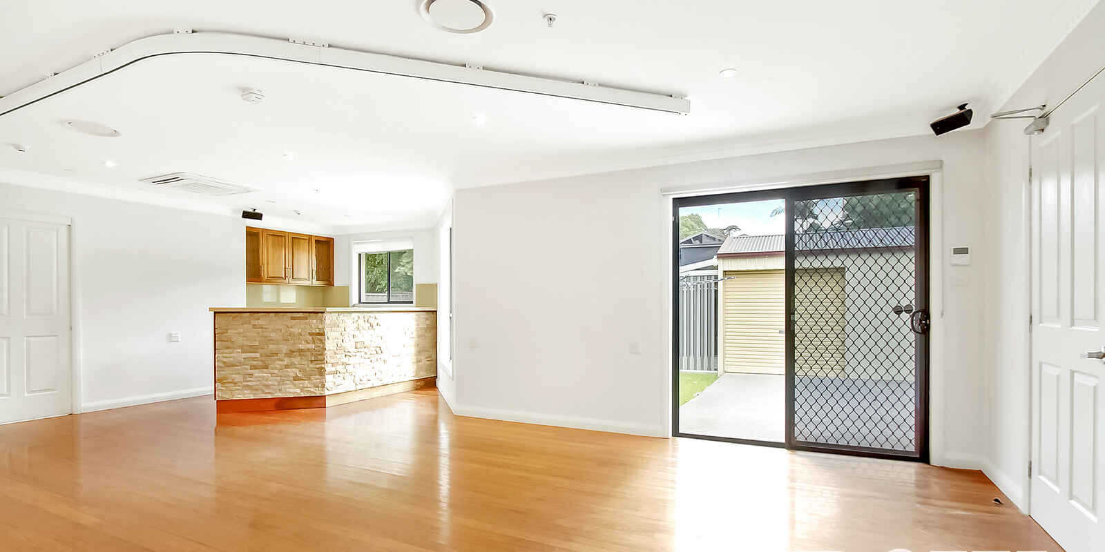 4 Deeside Avenue Baulkham Hills 4 Deeside Avenue Baulkham Hills