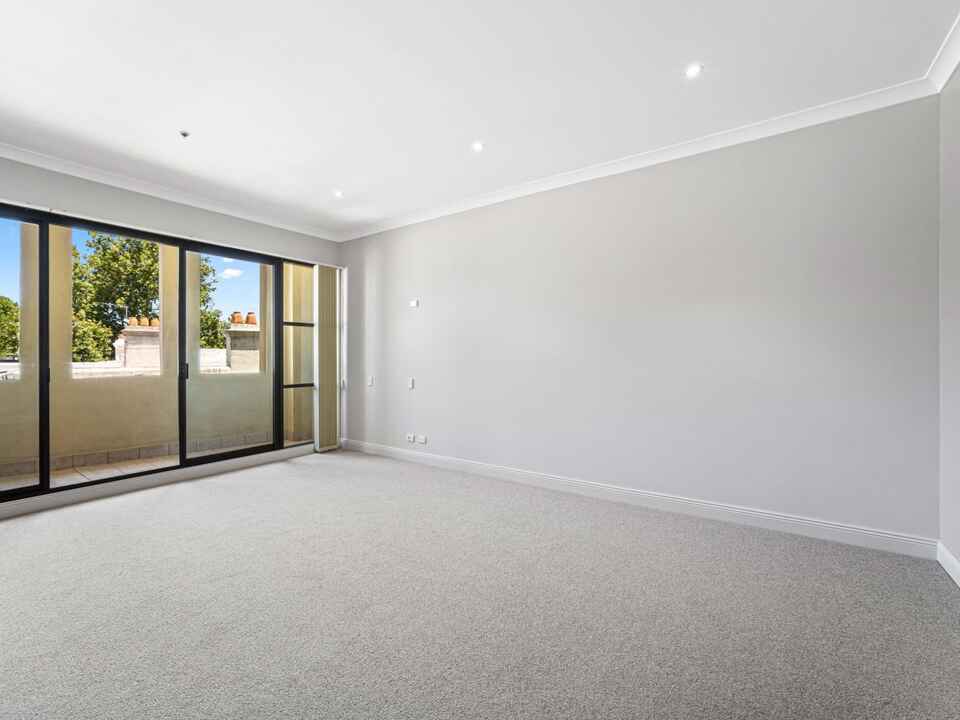 207/82 Abercrombie Street Chippendale