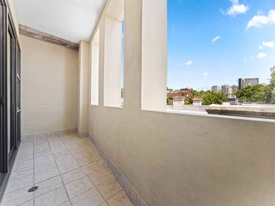 207/82 Abercrombie Street Chippendale