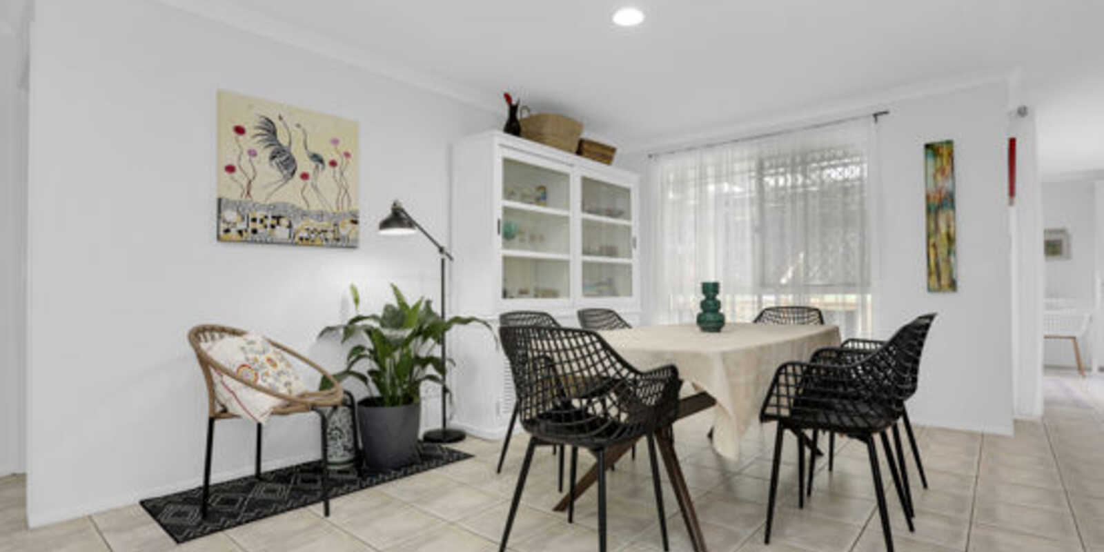 215 Endeavour Drive Banksia Beach 215 Endeavour Drive Banksia Beach