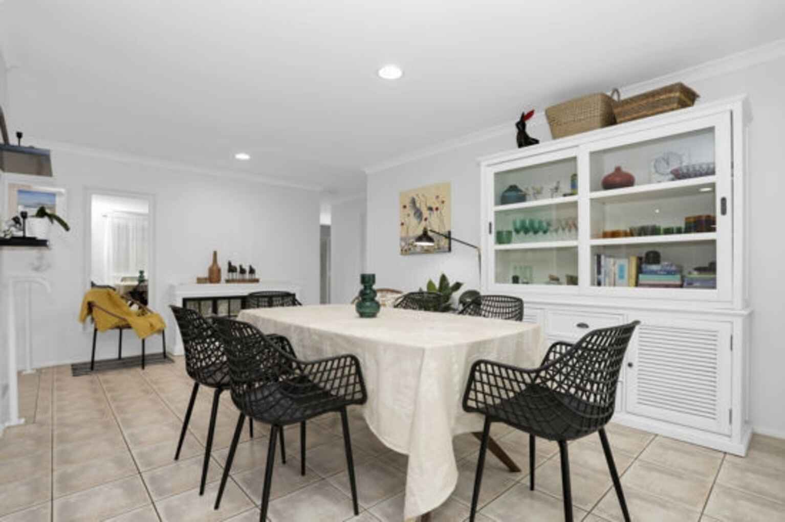 215 Endeavour Drive Banksia Beach 215 Endeavour Drive Banksia Beach