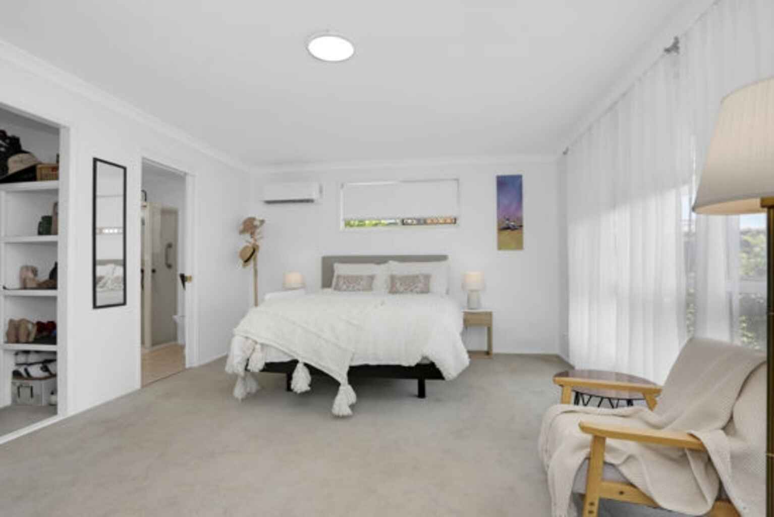 215 Endeavour Drive Banksia Beach 215 Endeavour Drive Banksia Beach