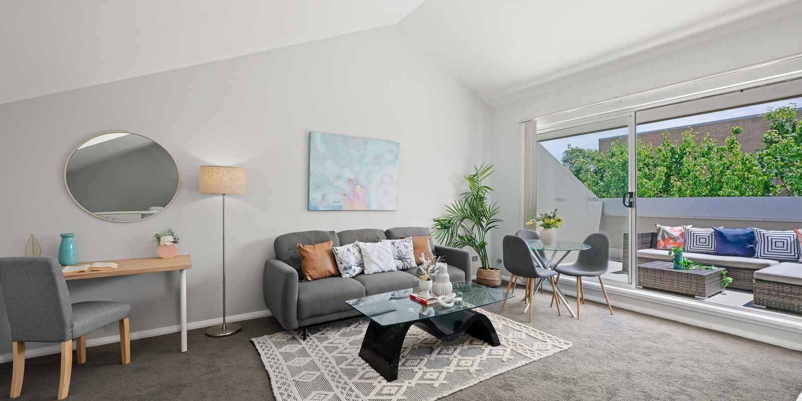 16/20 Close Street Canterbury 16/20 Close Street Canterbury