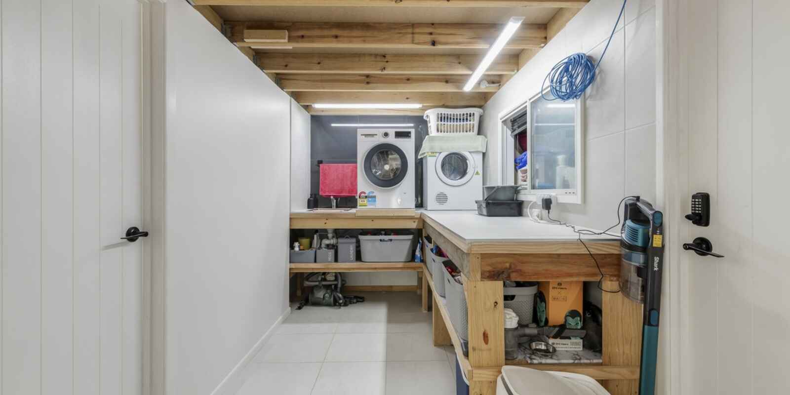 20 Kingfisher Crescent Moore Park Beach 20 Kingfisher Crescent Moore Park Beach