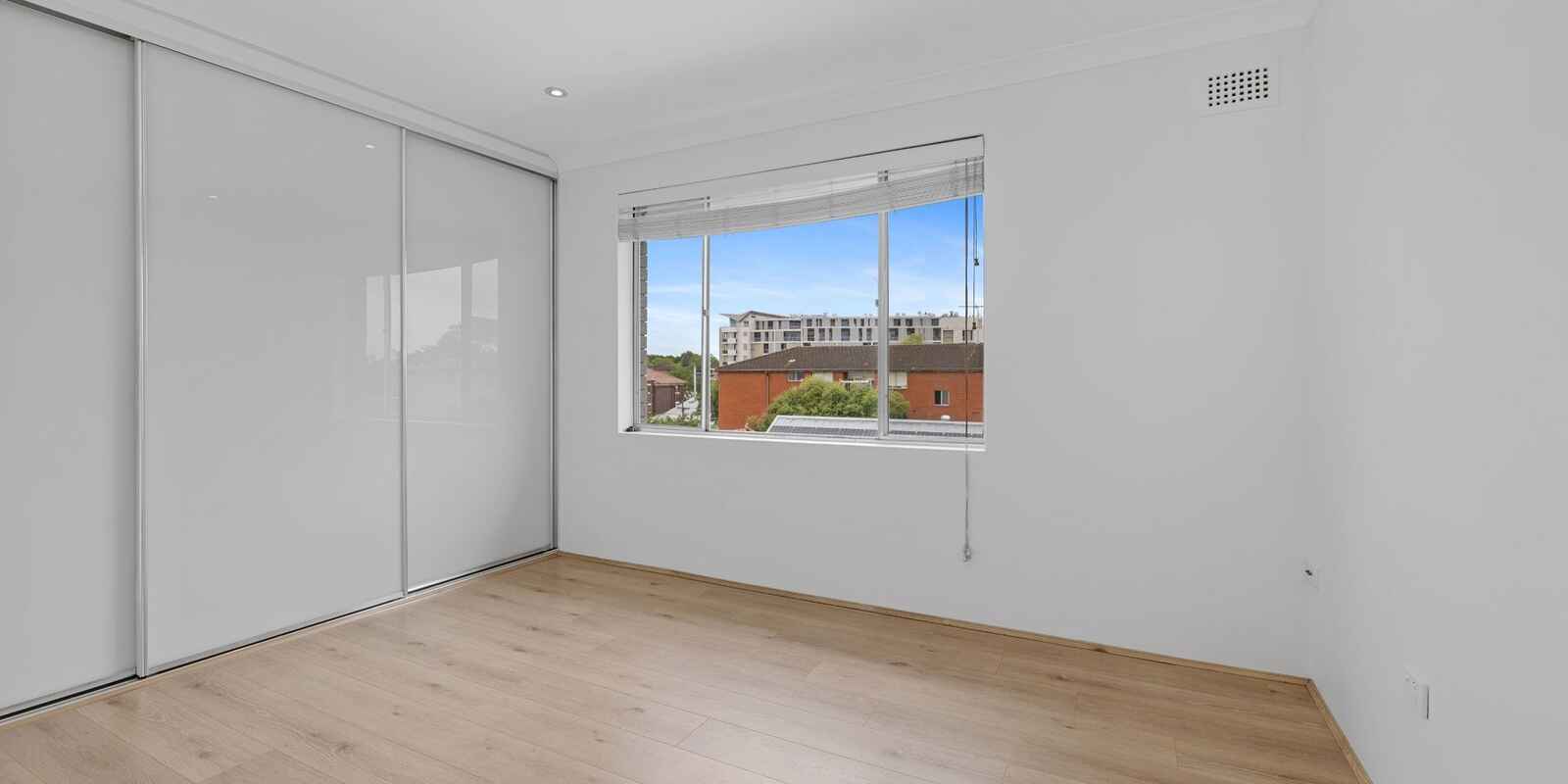 9/20 Addison Street Kensington