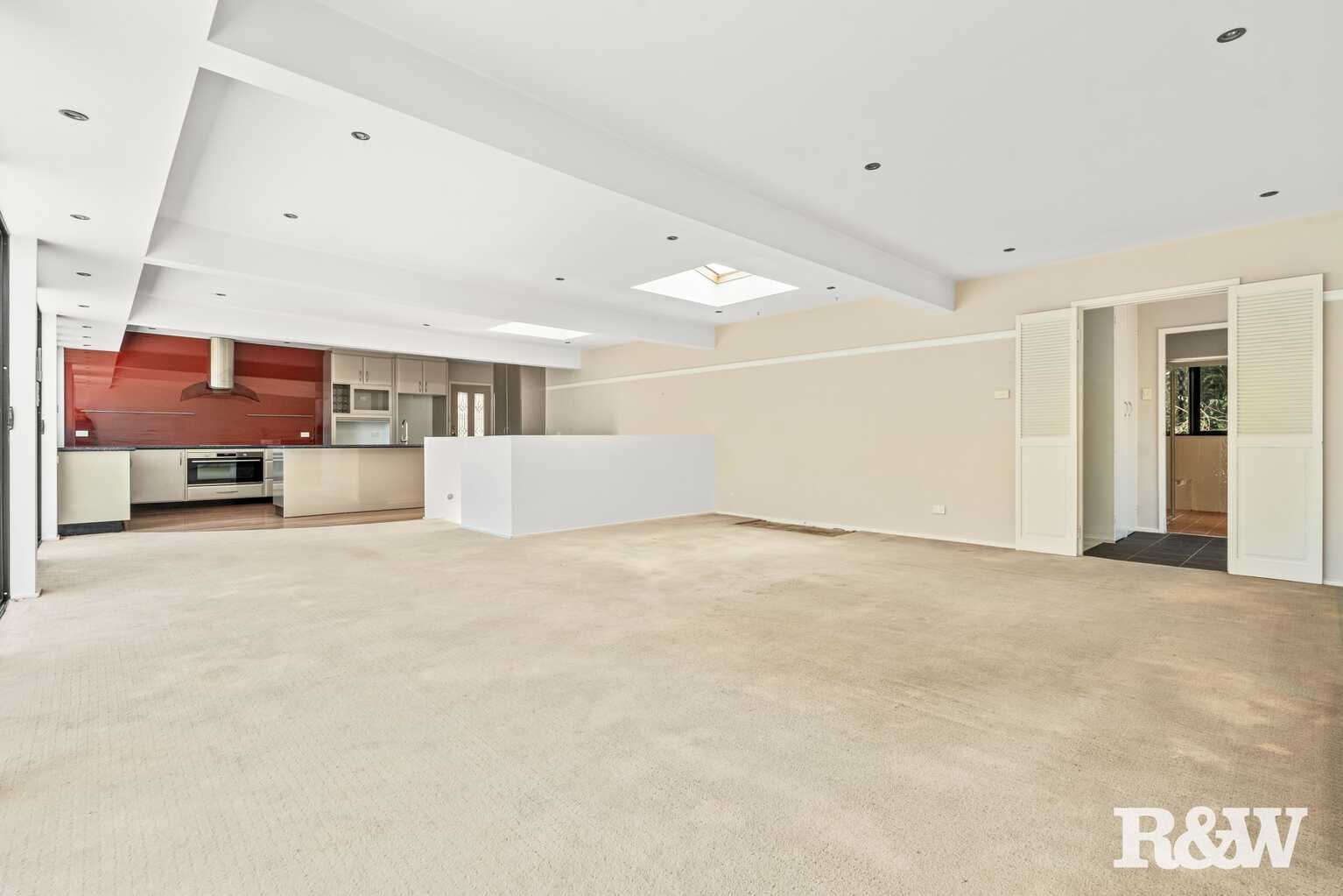 40 Sandstone Crescent Tascott 40 Sandstone Crescent Tascott