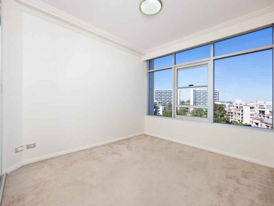 143/804 Bourke Street Waterloo