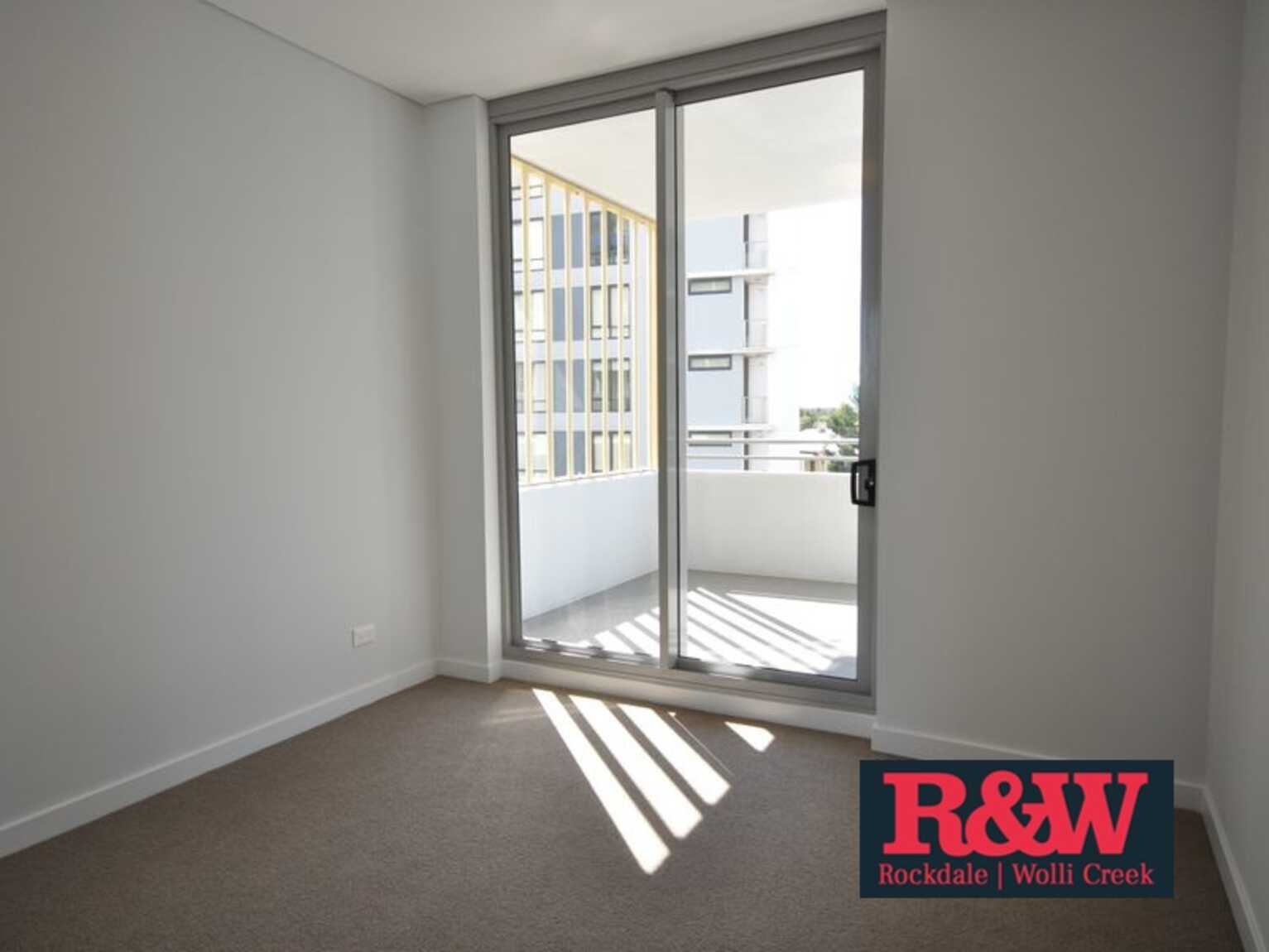 208/1 Brodie Spark Drive Wolli Creek 208/1 Brodie Spark Drive Wolli Creek