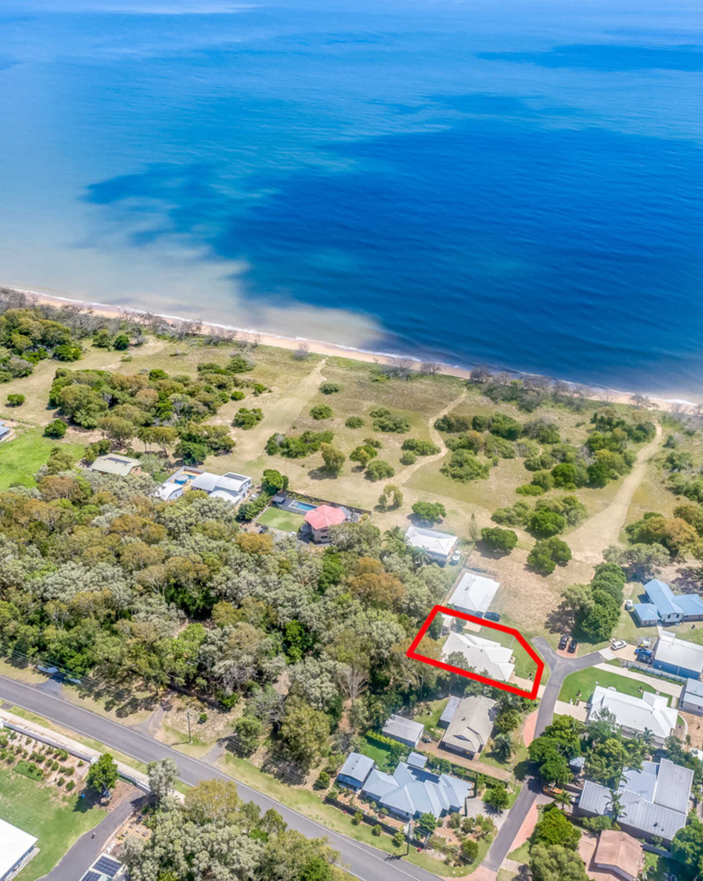 3 Kurrawa Court Moore Park Beach, Beach - Thumbnail 2