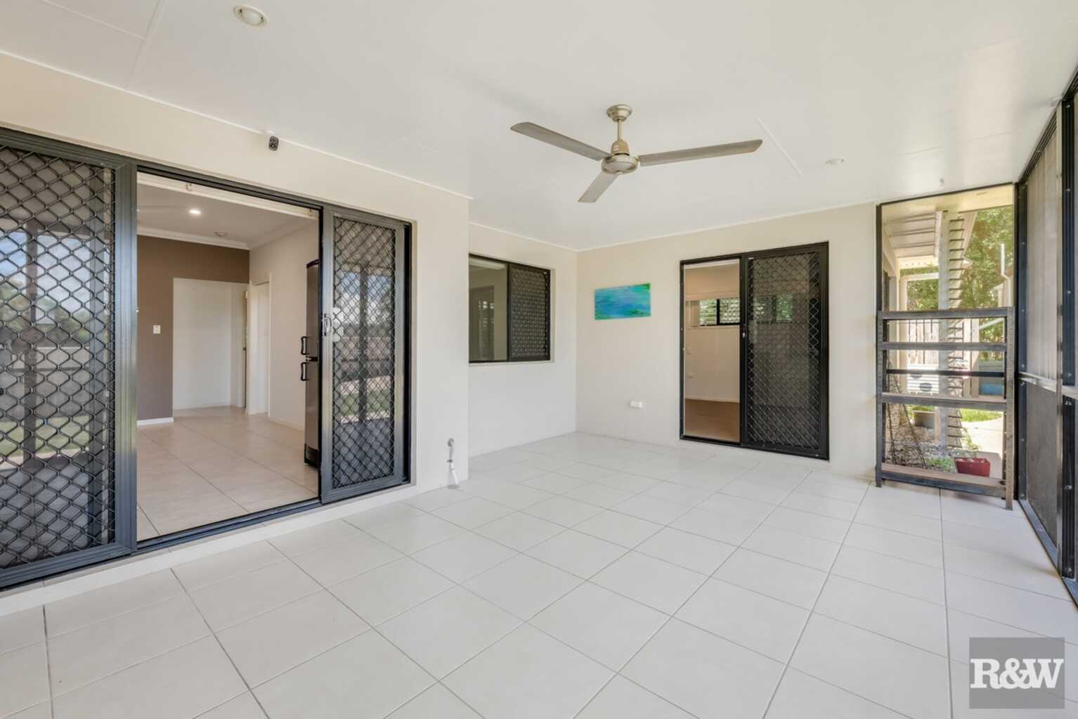 3 Kurrawa Court Moore Park Beach 3 Kurrawa Court Moore Park Beach