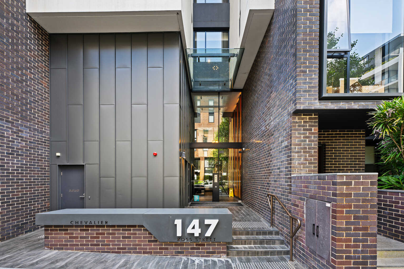 409/147 Ross Street Forest Lodge