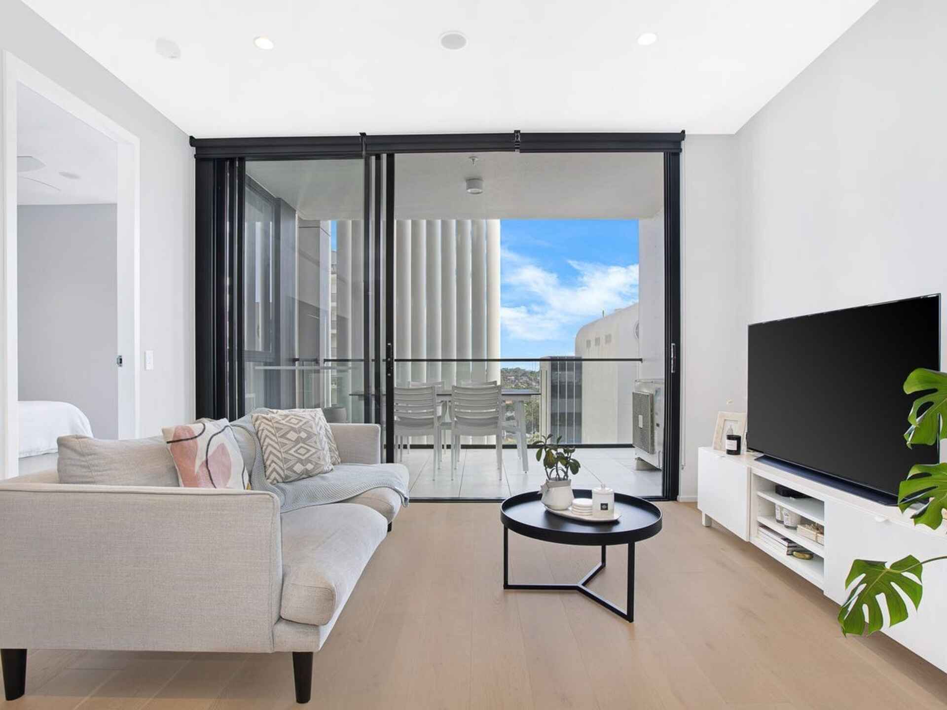 1 Bed/32-42 Spring Street Bondi Junction