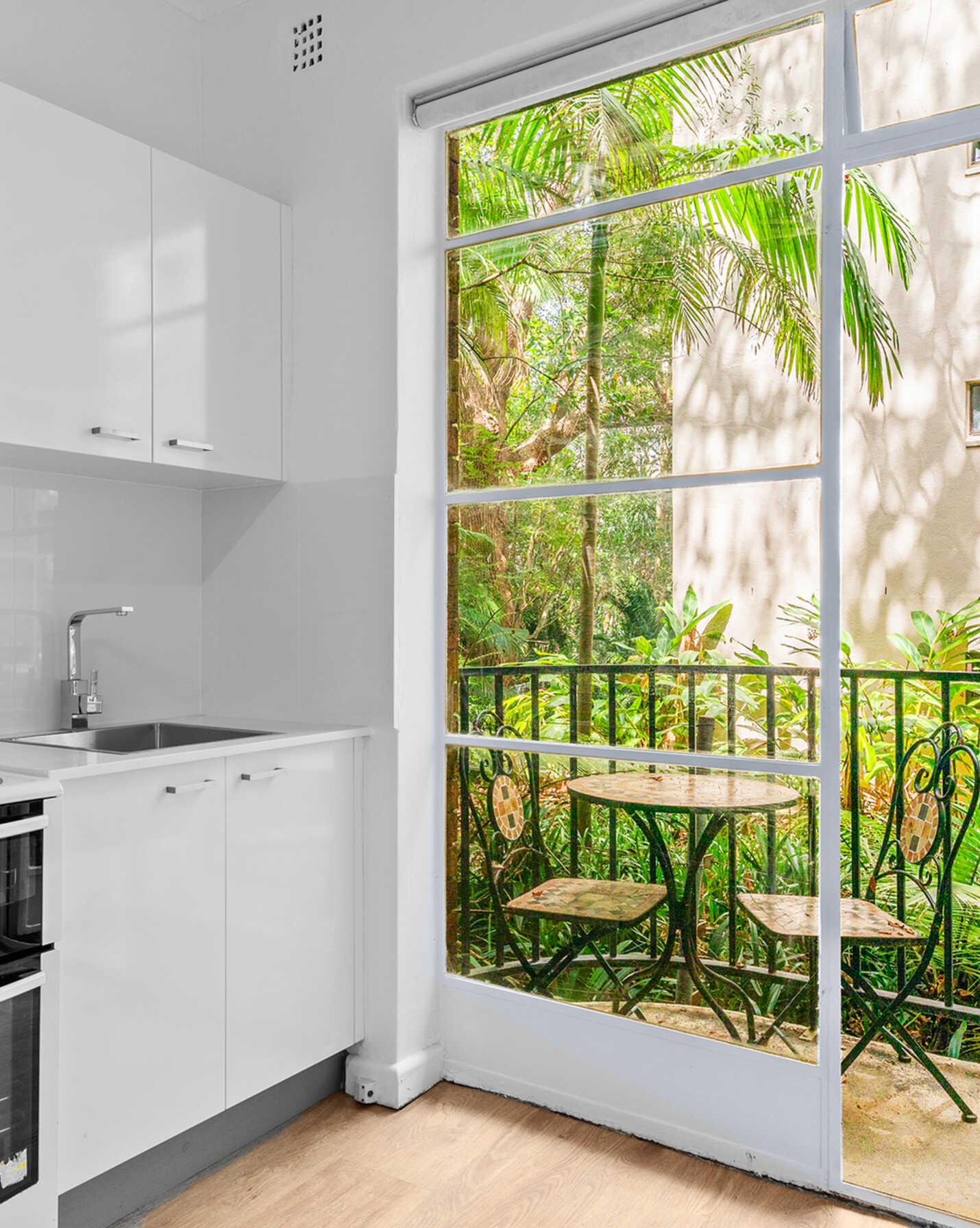 5/7 St Neot Avenue Potts Point, Point - Thumbnail 2