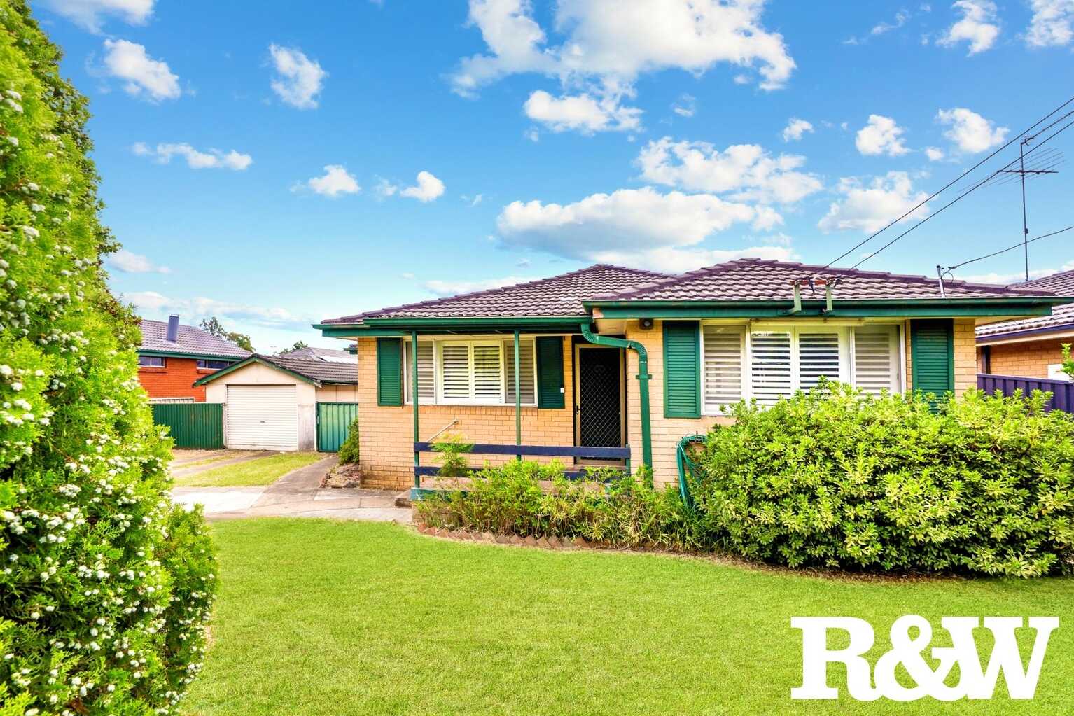 19 Shepherd Street Colyton