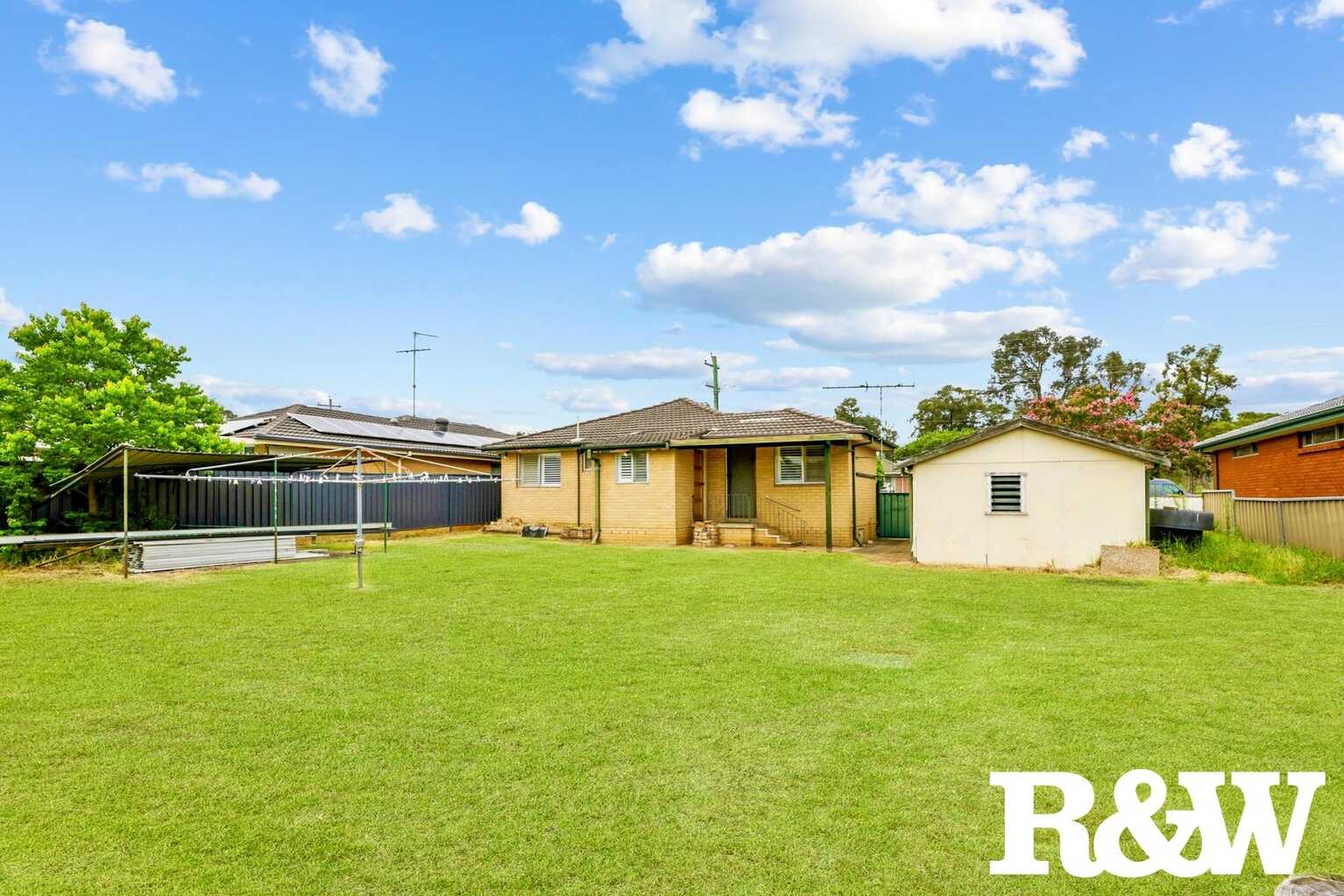 19 Shepherd Street Colyton