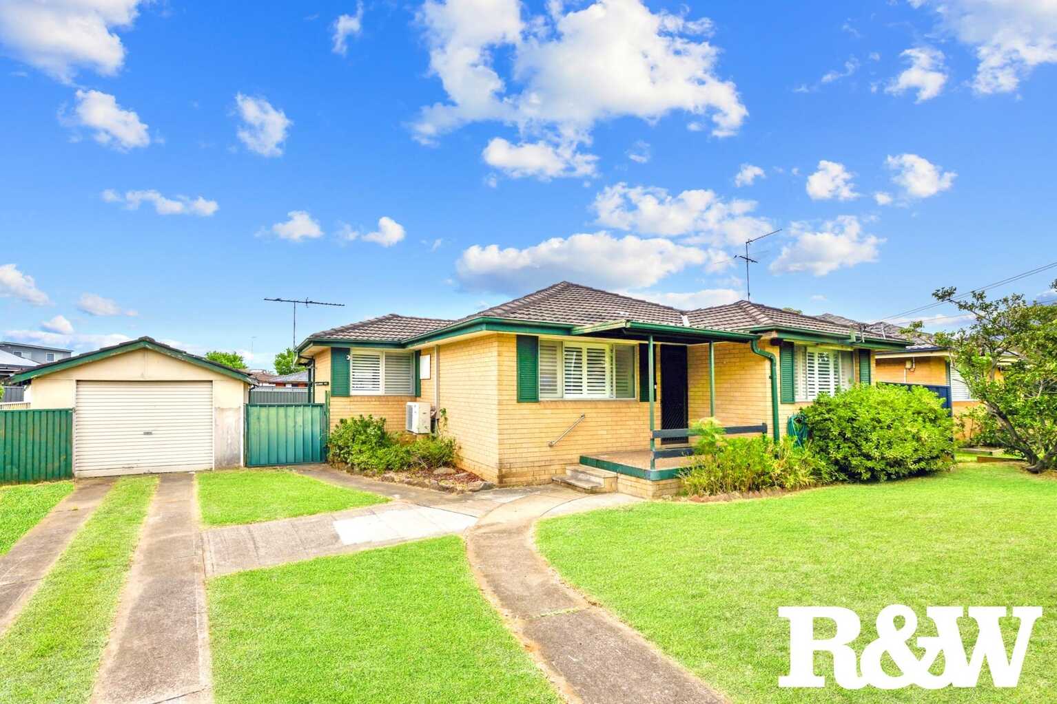 19 Shepherd Street Colyton