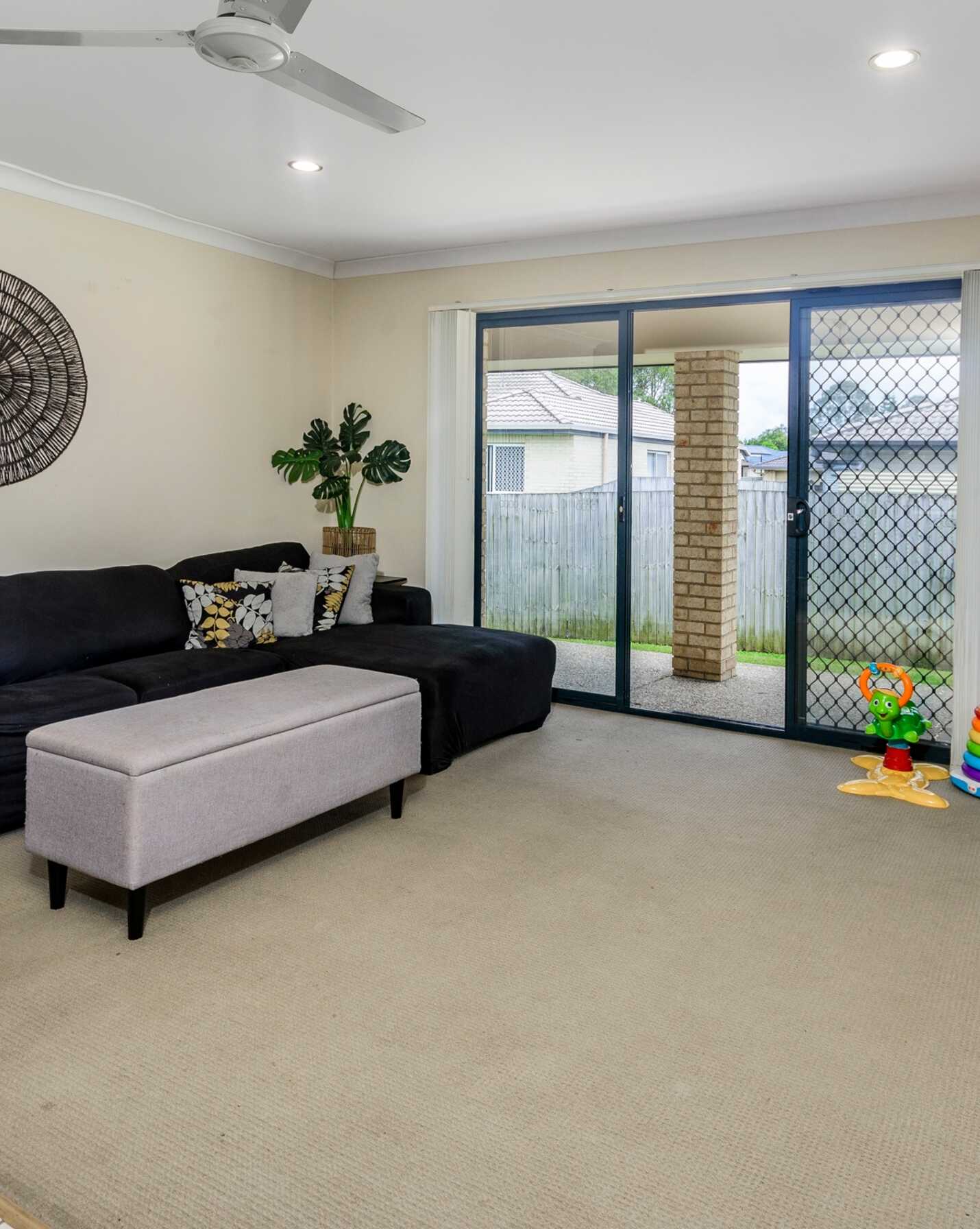 18 Peggy Road Bellmere, Bellmere - Thumbnail 8