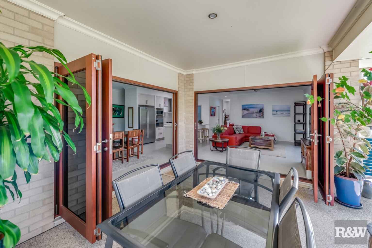 42 Kingfisher Crescent Moore Park Beach 42 Kingfisher Crescent Moore Park Beach