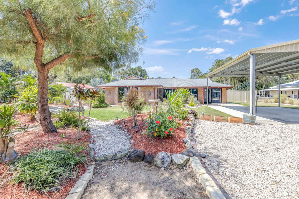 5 Woodlands Lane Moore Park Beach 5 Woodlands Lane Moore Park Beach