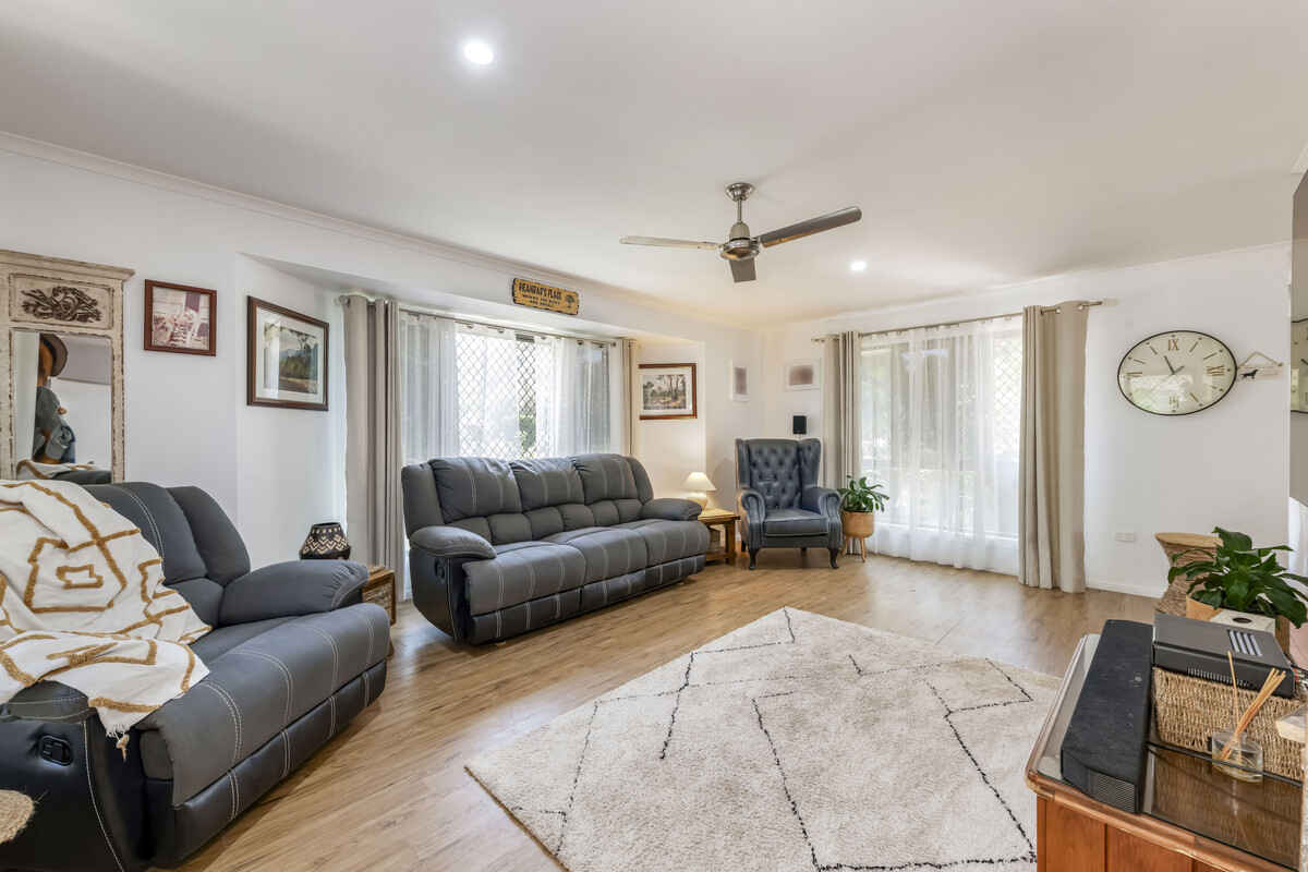 5 Woodlands Lane Moore Park Beach 5 Woodlands Lane Moore Park Beach