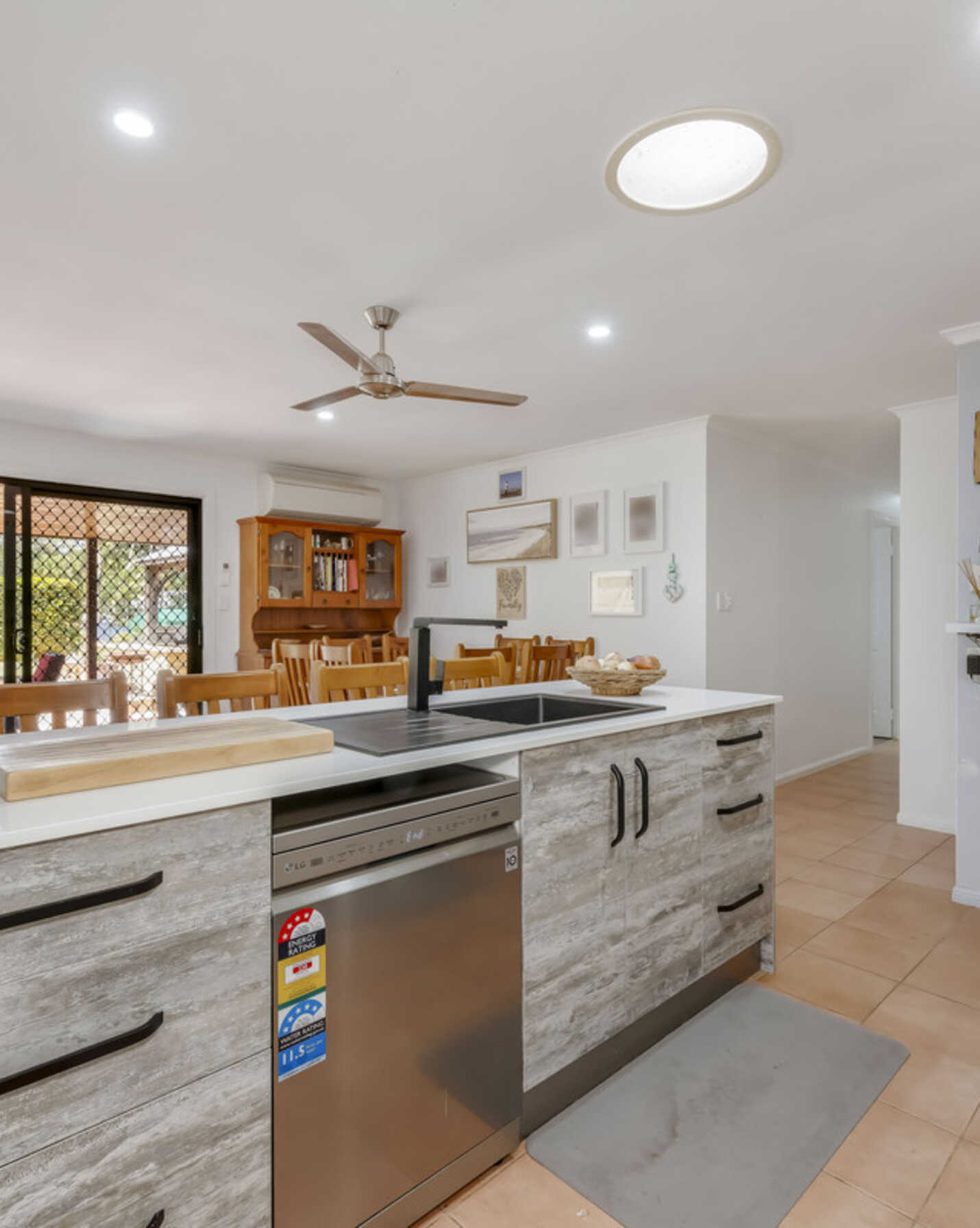 5 Woodlands Lane Moore Park Beach, Beach - Thumbnail 7