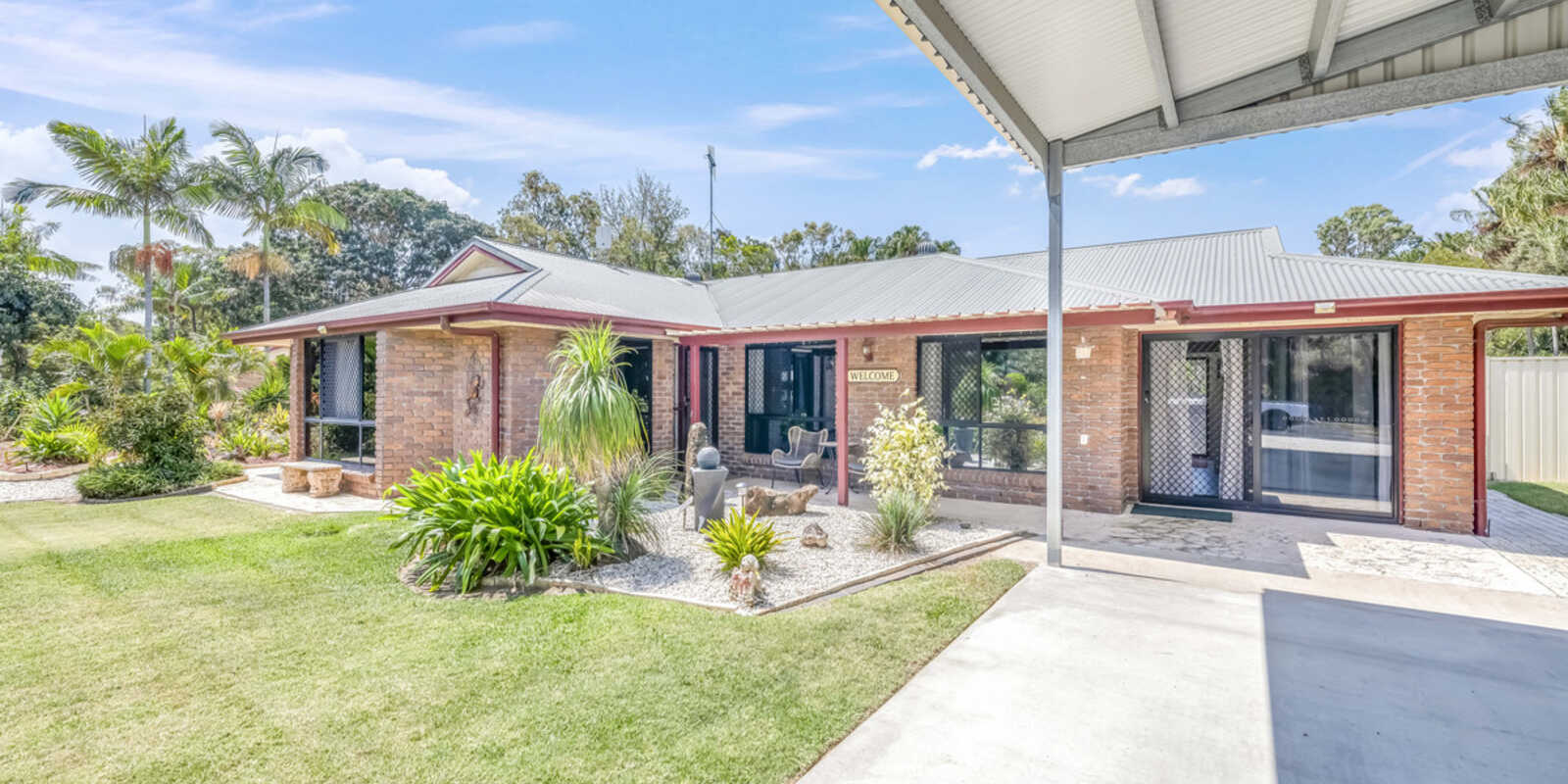 5 Woodlands Lane Moore Park Beach 5 Woodlands Lane Moore Park Beach