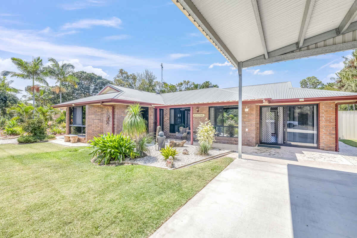 5 Woodlands Lane Moore Park Beach 5 Woodlands Lane Moore Park Beach