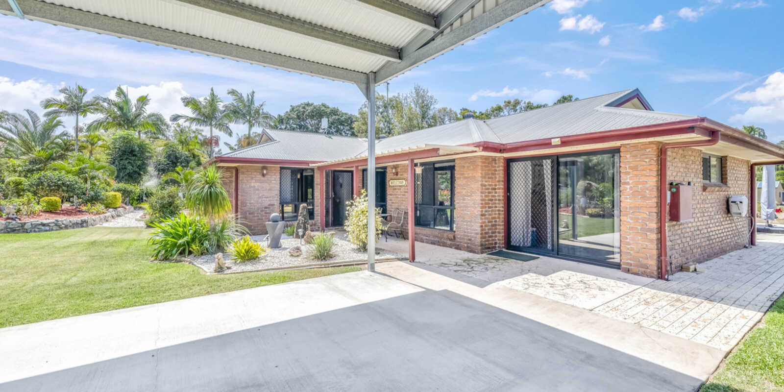 5 Woodlands Lane Moore Park Beach 5 Woodlands Lane Moore Park Beach