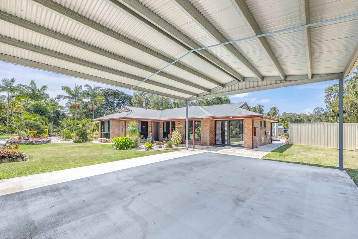 5 Woodlands Lane Moore Park Beach 5 Woodlands Lane Moore Park Beach