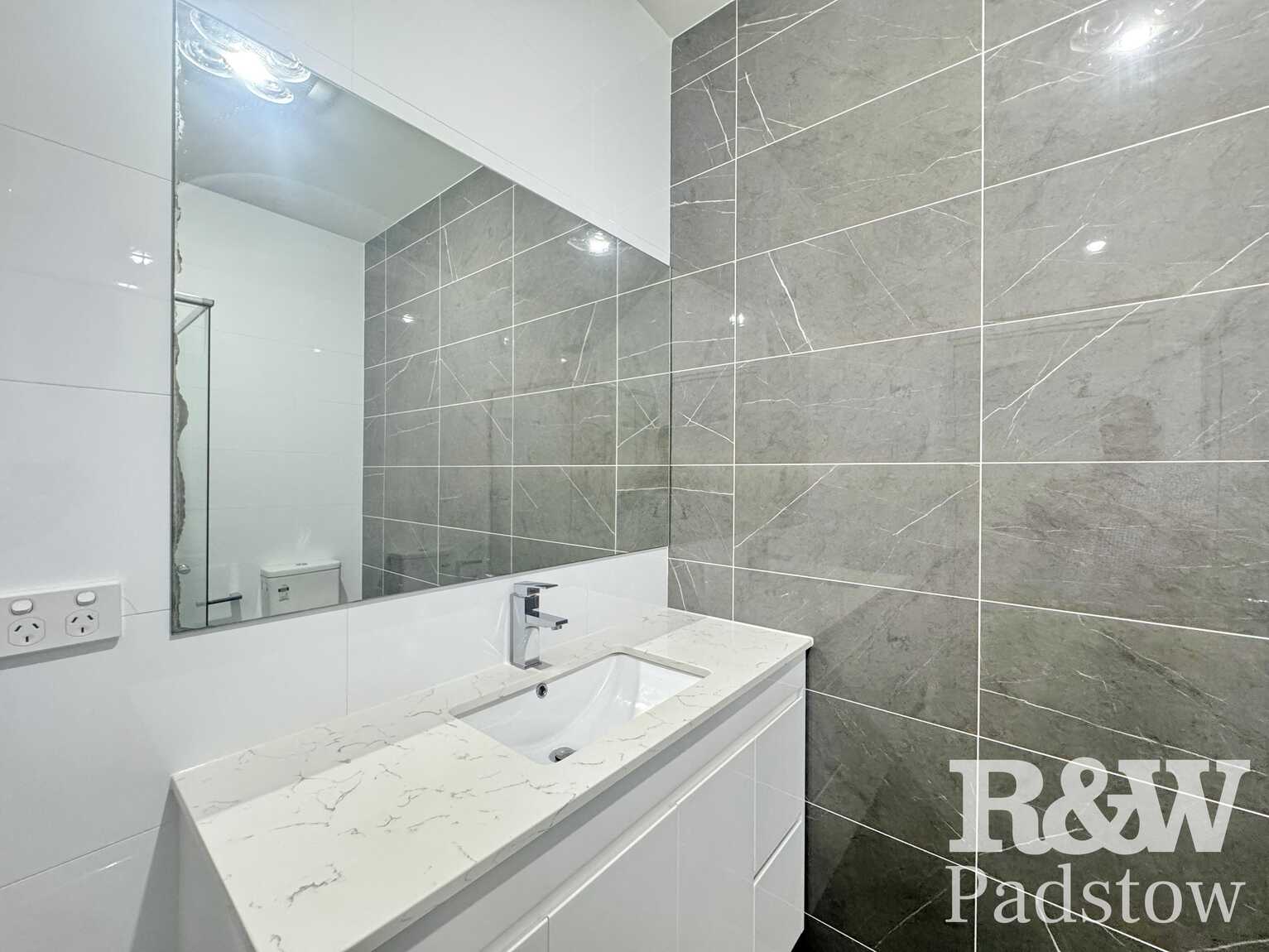 16A Peronne Road Edmondson Park