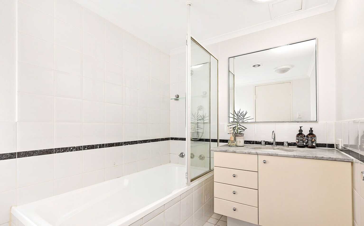 37F/19-21 George Street North Strathfield