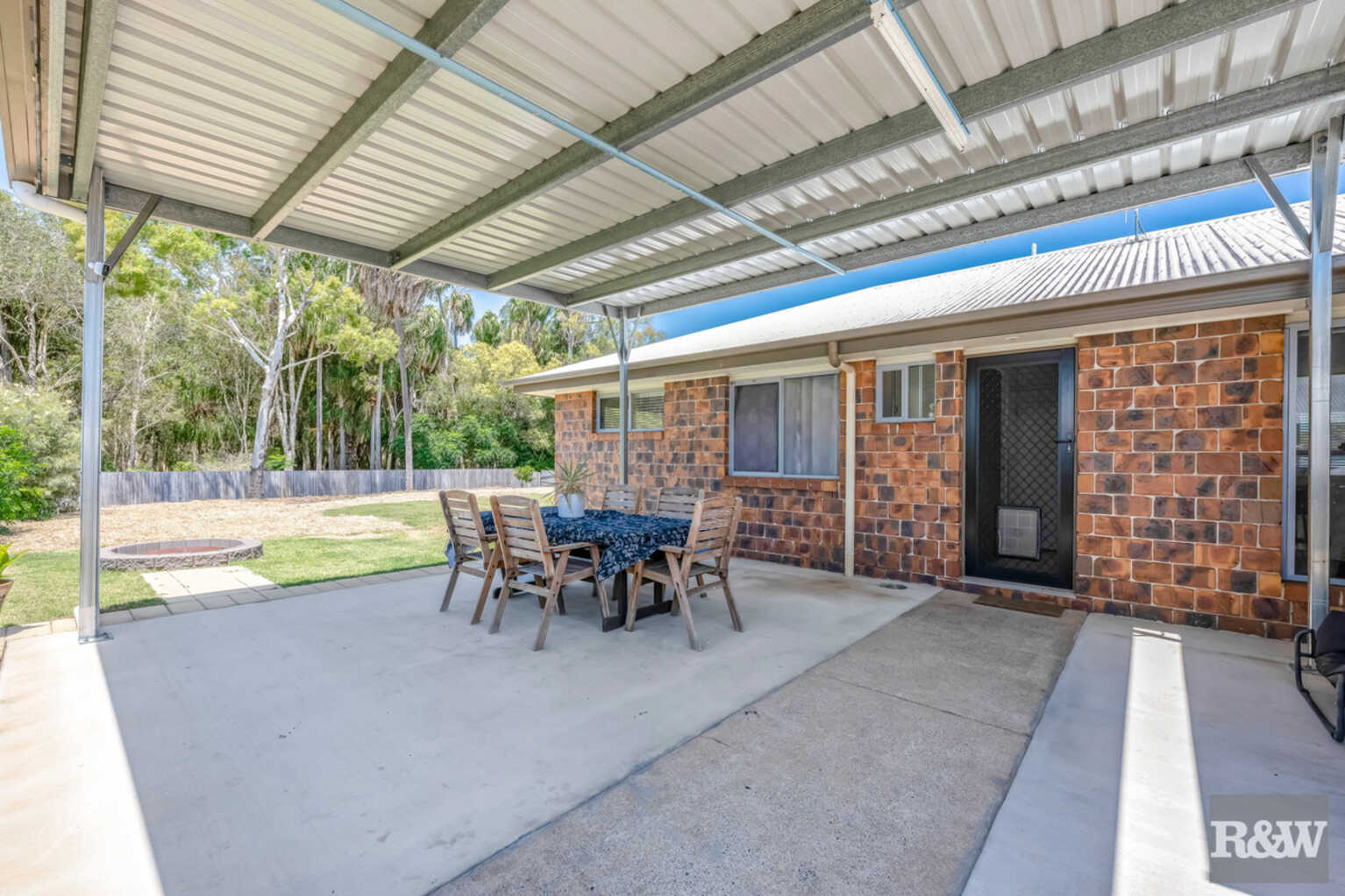 25 Regency Road Moore Park Beach 25 Regency Road Moore Park Beach