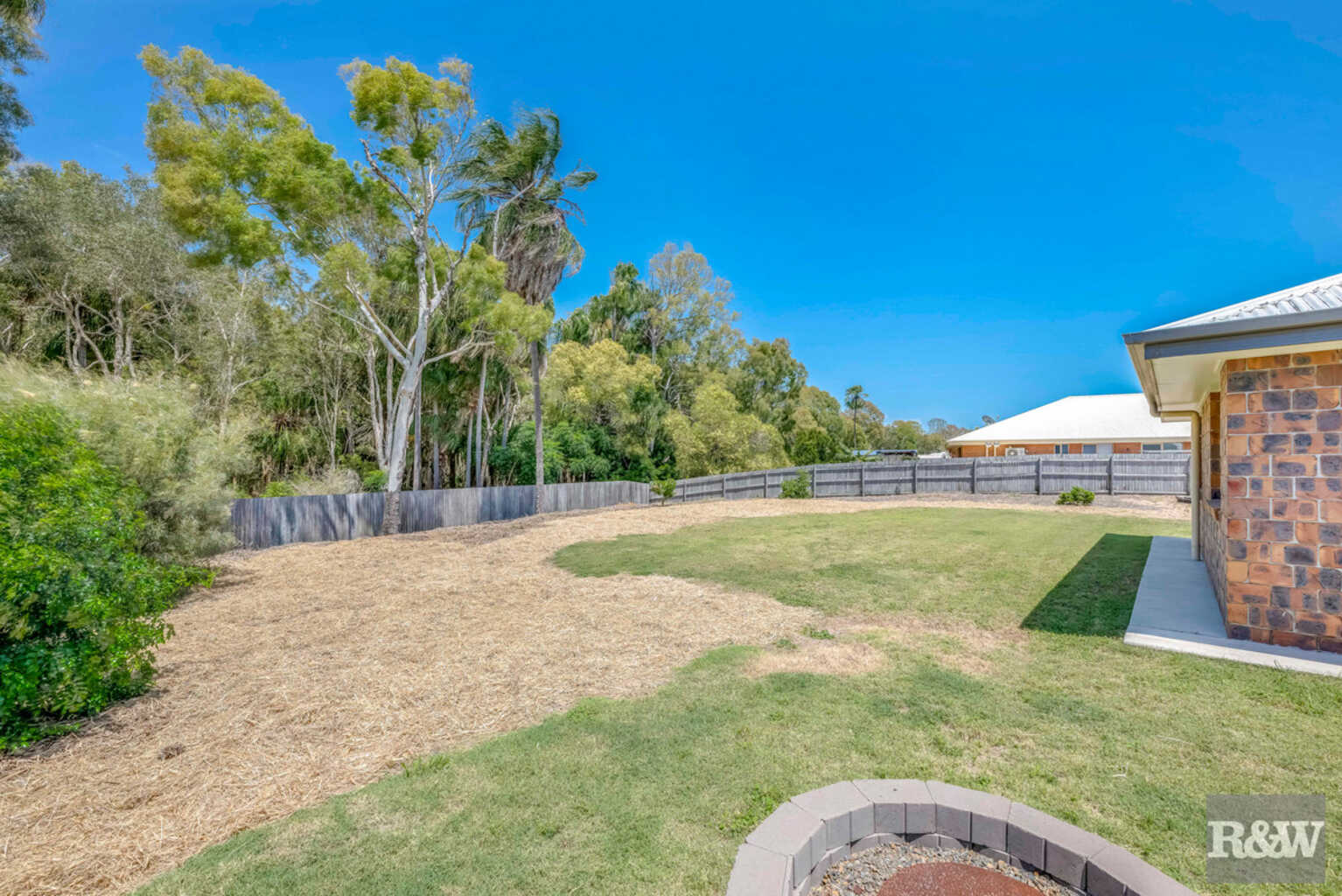 25 Regency Road Moore Park Beach 25 Regency Road Moore Park Beach