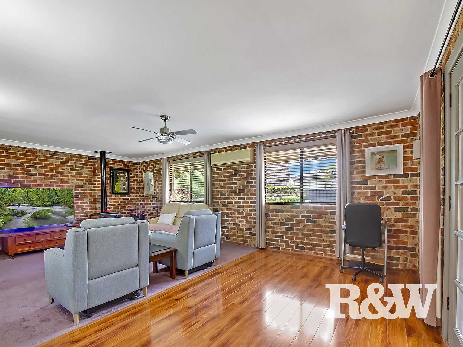 3 Barrallier Way St Clair 3 Barrallier Way St Clair