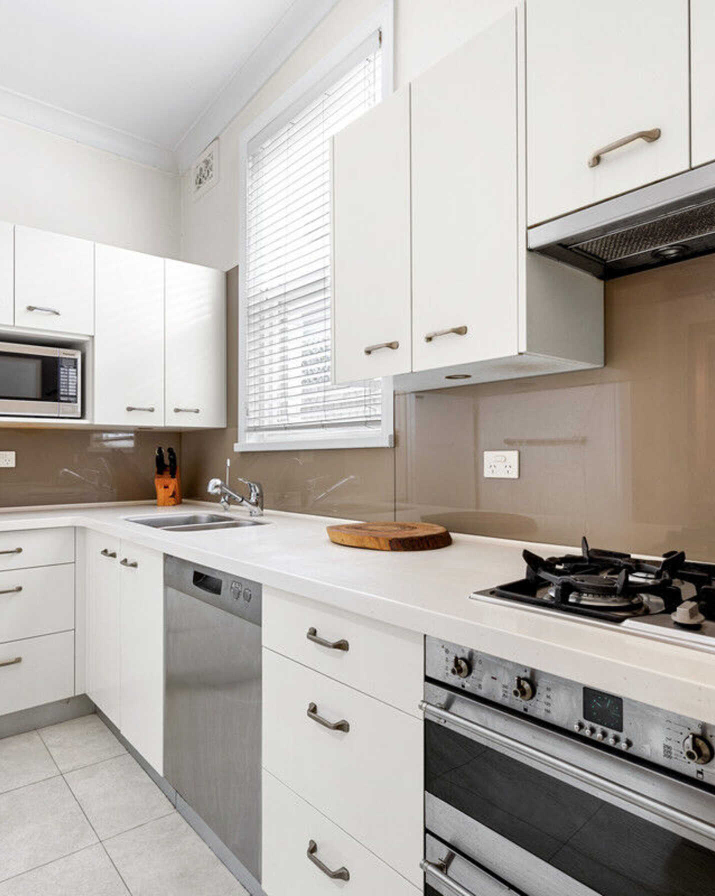 8 Roberts Street Rose Bay, Bay - Thumbnail 5