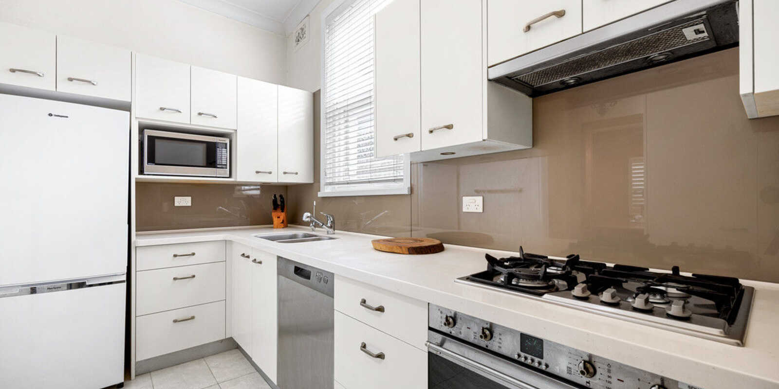 8 Roberts Street Rose Bay 8 Roberts Street Rose Bay