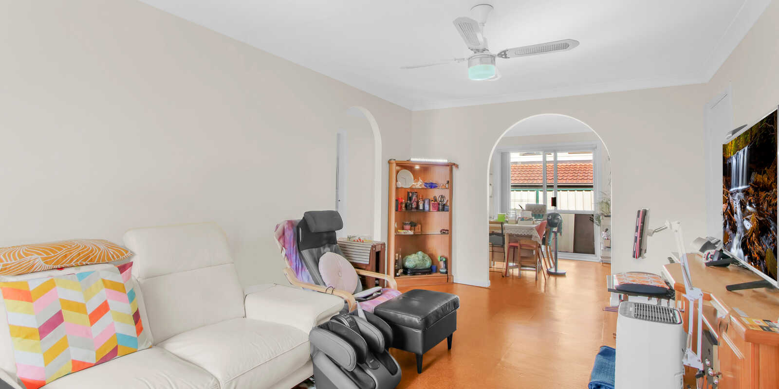 8/19 Fifth Avenue Blacktown 8/19 Fifth Avenue Blacktown