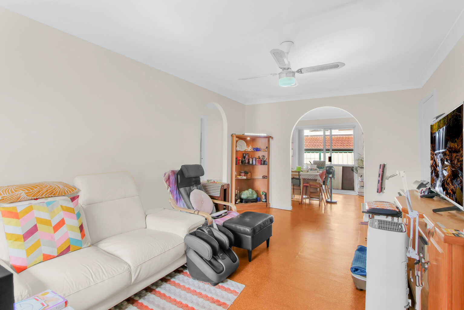 8/19 Fifth Avenue Blacktown 8/19 Fifth Avenue Blacktown
